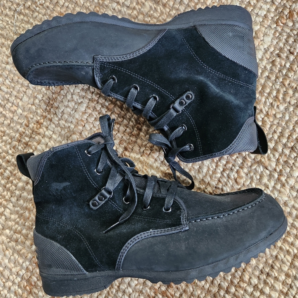 Sorel waterproof hiking boots size 11 men's